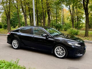 2020 Toyota Camry VIII (XV70), чёрный, 1865000 рублей, вид 5