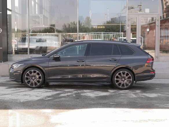 2021 Volkswagen Golf VIII, серый - вид 7