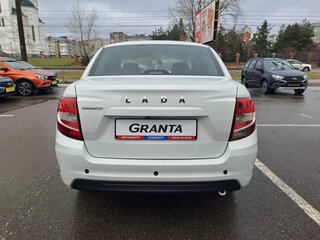 2026 Lada (ВАЗ) Granta I Рестайлинг, белый, 1209900 рублей, вид 4