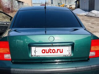 1999 Volkswagen Passat B5, зелёный, 400000 рублей, вид 3