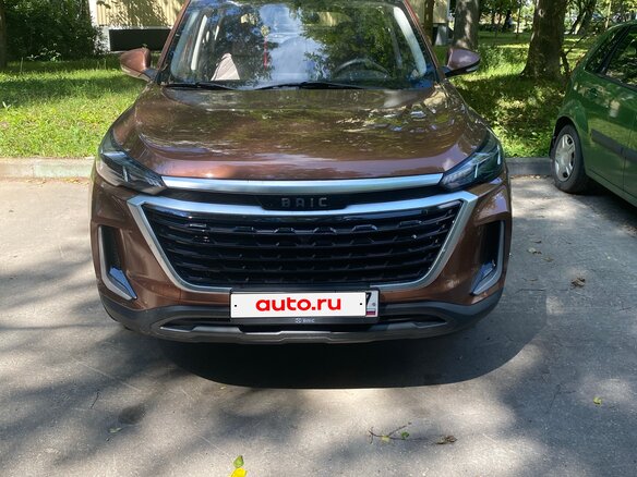 2023 BAIC X35, коричневый