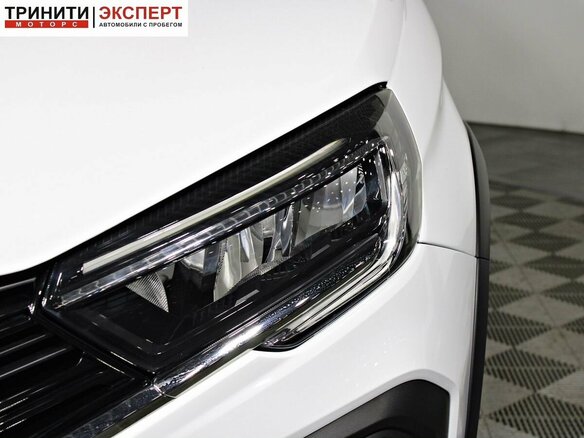 2024 Lada (ВАЗ) Vesta SW Cross I Рестайлинг (NG), белый, 1535000 рублей - вид 8