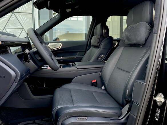 2026 Lynk & Co 900, чёрный - вид 6