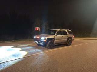 2004 Chevrolet Tahoe II, серебристый, 1450000 рублей, вид 5