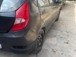2011 Hyundai Solaris I, чёрный, 340000 рублей, вид 4