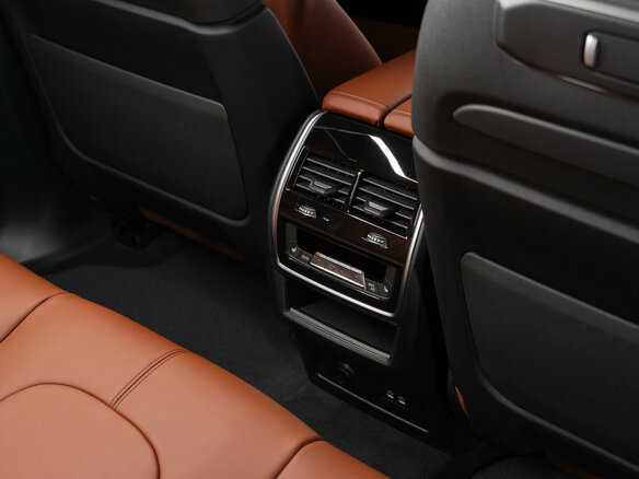 2026 BMW X5 40i IV (G05/G18) Рестайлинг, серый, 16390000 рублей - вид 23