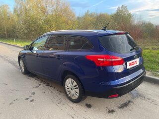 2018 Ford Focus III Рестайлинг, синий, 1000000 рублей, вид 3