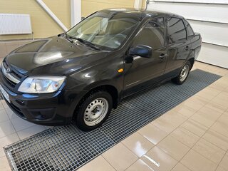 2014 Lada (ВАЗ) Granta I, чёрный, 230000 рублей, вид 2
