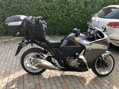 2013 Honda VFR 1200, серый, 780000 рублей, вид 2
