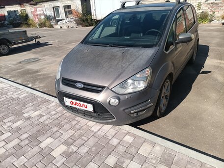 2013 Ford S-MAX I Рестайлинг, коричневый, 925000 рублей, вид 5