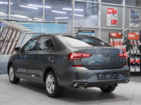 2020 Volkswagen Polo VI, серый, 1549000 рублей, вид 4
