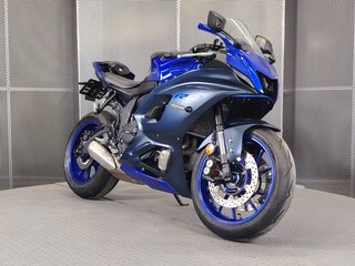 2022 Yamaha YZF-R7, синий, 799000 рублей, вид 2