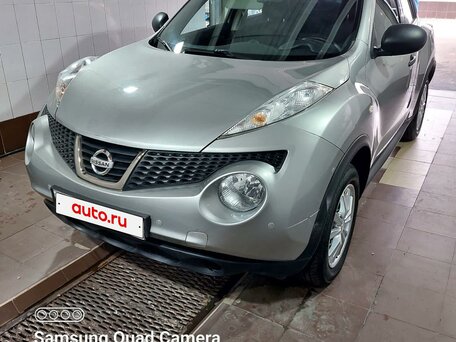 2014 Nissan Juke I, серебристый, 899999 рублей, вид 2