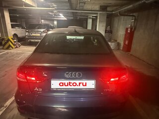 2018 Audi A3 III (8V) Рестайлинг, синий, 2300000 рублей, вид 3