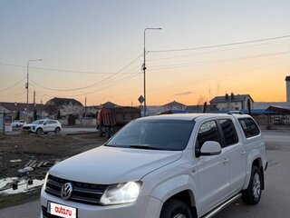 2010 Volkswagen Amarok I, белый, 1550000 рублей, вид 1