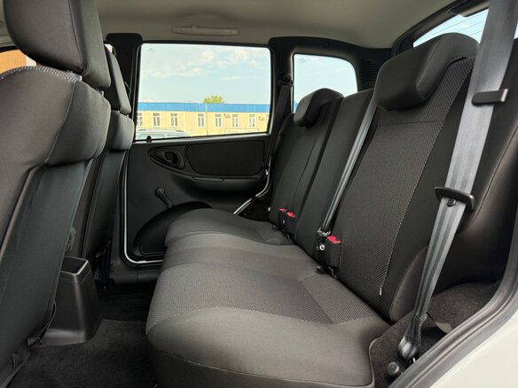 2026 Lada (ВАЗ) Niva Travel I Рестайлинг, белый, 1603000 рублей - вид 9
