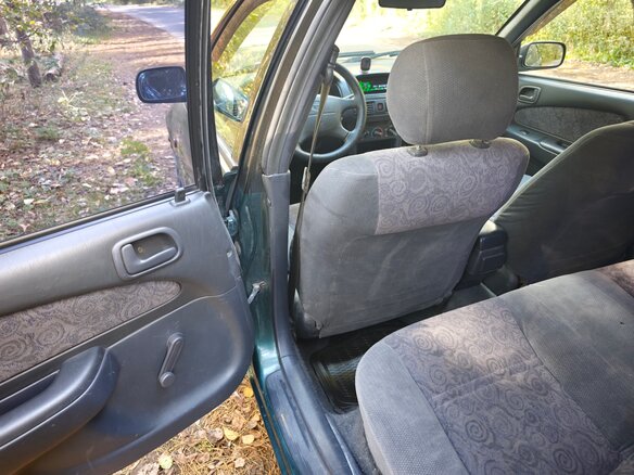 1999 Toyota Corolla VIII (E110), зелёный - вид 14