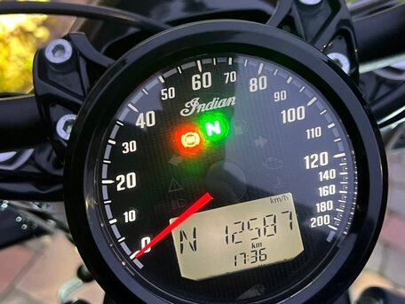 2023 Indian Scout, серый, 1350000 рублей, вид 2
