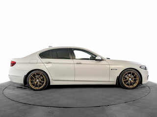 2014 BMW 5 серии 520i VI (F10/F11/F07) Рестайлинг, белый, 1895000 рублей, вид 4