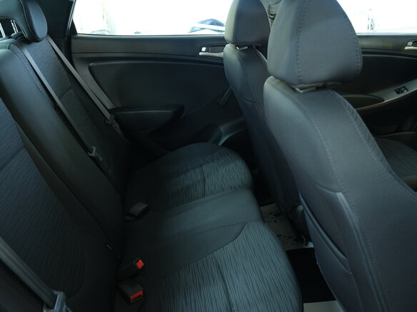 2016 Hyundai Solaris I Рестайлинг, чёрный, 999000 рублей - вид 18