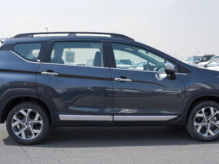 2025 Mitsubishi Xpander Cross I Рестайлинг, серый, 2780678 рублей, вид 4