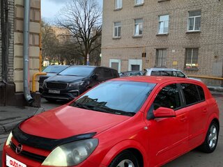 2004 Opel Astra H, красный, 230000 рублей, вид 1