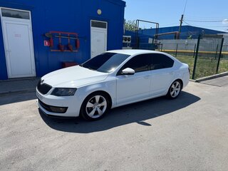 2016 Skoda Octavia III (A7), белый, 1200000 рублей, вид 1