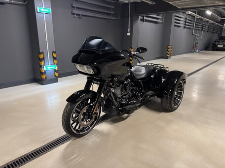 2024 Harley-Davidson Road Glide 3, чёрный, 4300000 рублей, вид 3