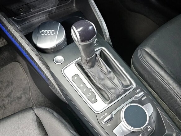 2023 Audi Q2 35 TDI I Рестайлинг, белый, 2600000 рублей - вид 10