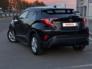 2017 Toyota C-HR I, чёрный, 1590000 рублей, вид 4