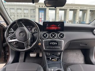 2015 Mercedes-Benz A-Класс 200 III (W176), коричневый, 1750000 рублей, вид 5