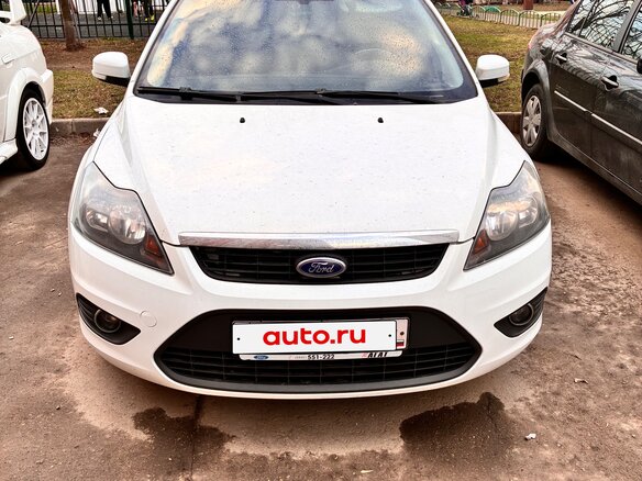 2010 Ford Focus II Рестайлинг, чёрный, 480000 рублей - вид 1