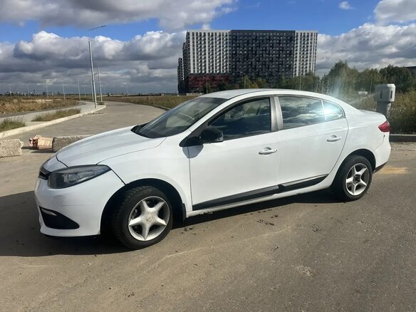 2014 Renault Fluence I Рестайлинг, белый, 550000 рублей - вид 5