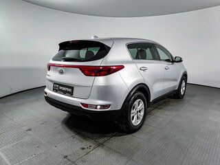 2018 Kia Sportage IV, серебристый, 1543000 рублей, вид 5