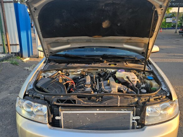 2004 Audi A4 II (B6), серебристый, 560000 рублей - вид 8