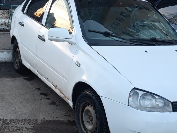 2010 Lada (ВАЗ) Kalina I, белый, 160000 рублей - вид 1
