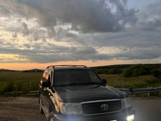 2000 Toyota Land Cruiser 100 Series, чёрный, 1550000 рублей, вид 3