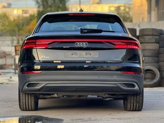 2023 Audi Q8 55 TFSI I (4M), чёрный, 8890000 рублей, вид 2