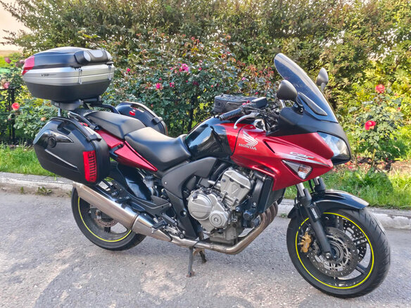 2010 Honda CBF 600, красный, 400000 рублей - вид 5