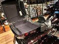2021 Harley-Davidson CVO Tri Glide, фиолетовый, 7990000 рублей - вид 7