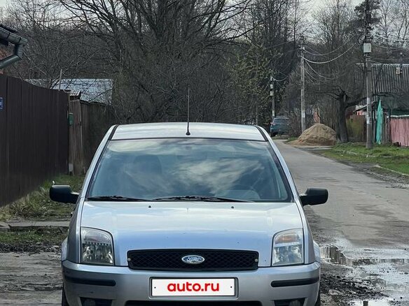 2002 Ford Fusion I, серебристый, 250000 рублей - вид 2