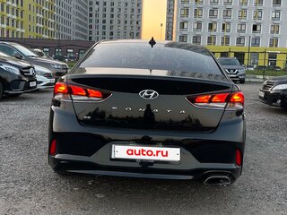 2019 Hyundai Sonata VII (LF) Рестайлинг, чёрный, 1825000 рублей, вид 4