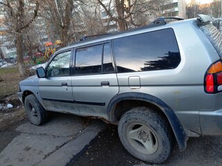 2000 Mitsubishi Montero Sport I, серебристый, 350000 рублей, вид 5