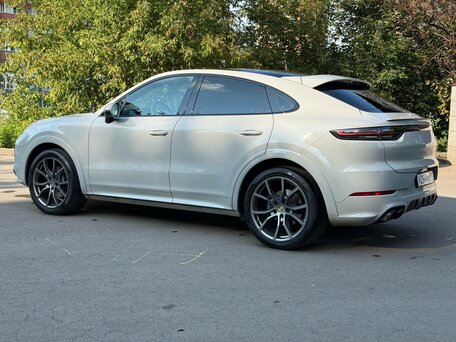 2022 Porsche Cayenne III, серый, 8350000 рублей, вид 4