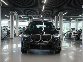 2026 BMW X3 Long 30L xDrive IV (G45/G48), чёрный, 7300000 рублей, вид 3