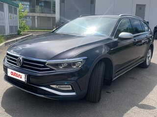 2019 Volkswagen Passat Alltrack B8 Рестайлинг, серый, 3380000 рублей, вид 1