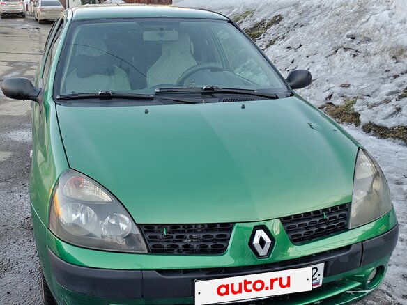 2003 Renault Clio II Рестайлинг 2, зелёный, 285000 рублей - вид 1