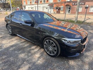 2018 BMW 5 серии 540i xDrive VII (G30/G31/G38), чёрный, 4950000 рублей, вид 1