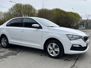 2021 Skoda Rapid II, белый, 1400000 рублей, вид 2