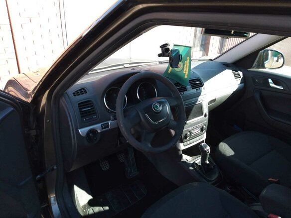 2011 Skoda Yeti I, коричневый, 799000 рублей - вид 4